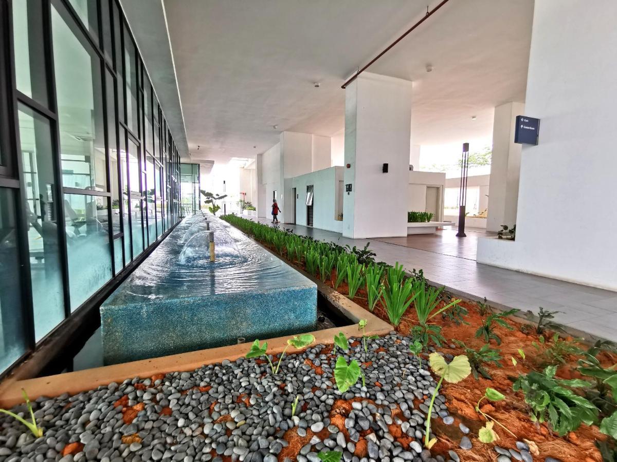 Mid Valley Southkey Mosaic Cozy Suite At Джохор-Бару Экстерьер фото